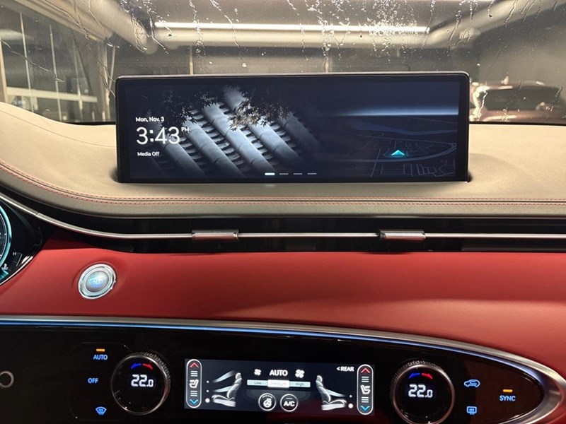 2024 Genesis GV70 3.5 T Sport Plus w/LSD