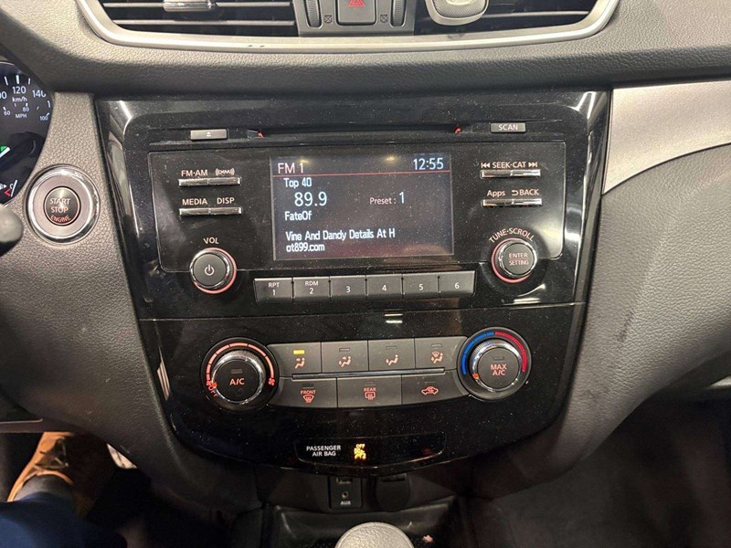 2016 Nissan Rogue S (CVT)