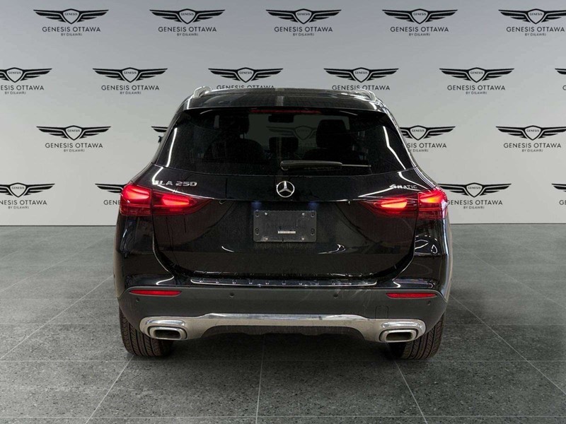 2026 Mercedes-Benz GLA 250 Base