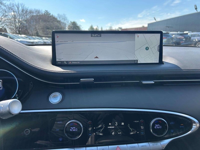 2025 Genesis GV70 2.5T Prestige
