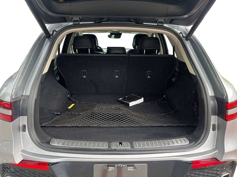 2025 Genesis GV70 2.5T Advanced Plus