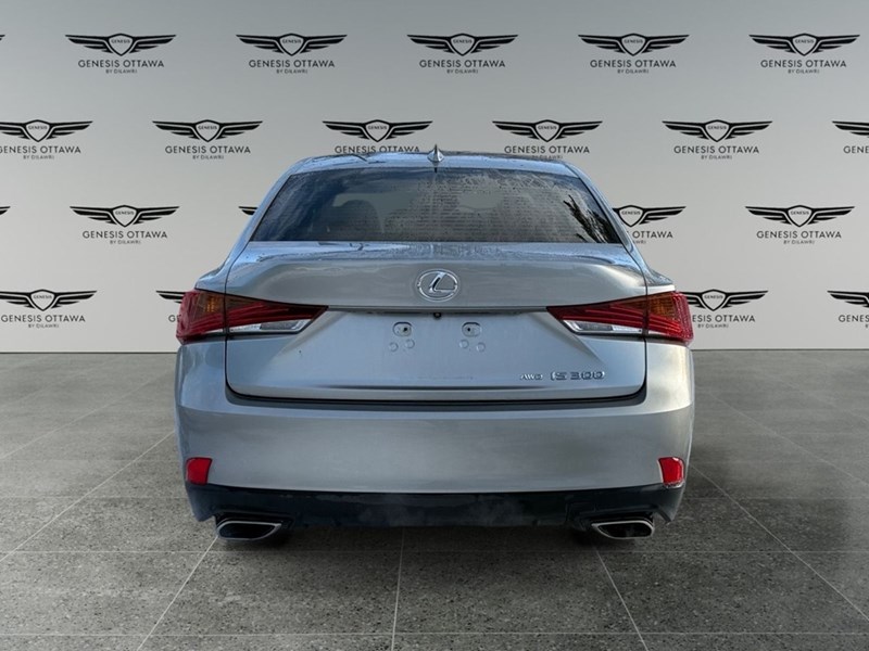 2019 Lexus IS 300 Base