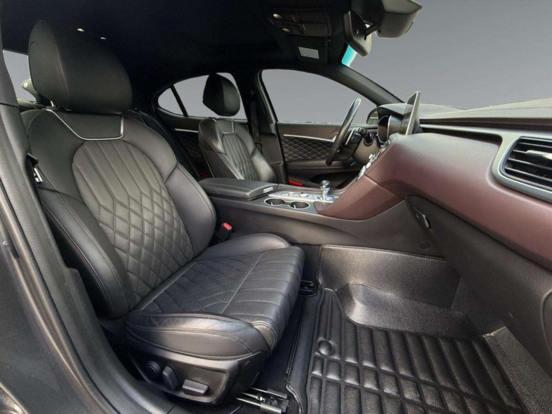 2020 Genesis G70 3.3T Sport