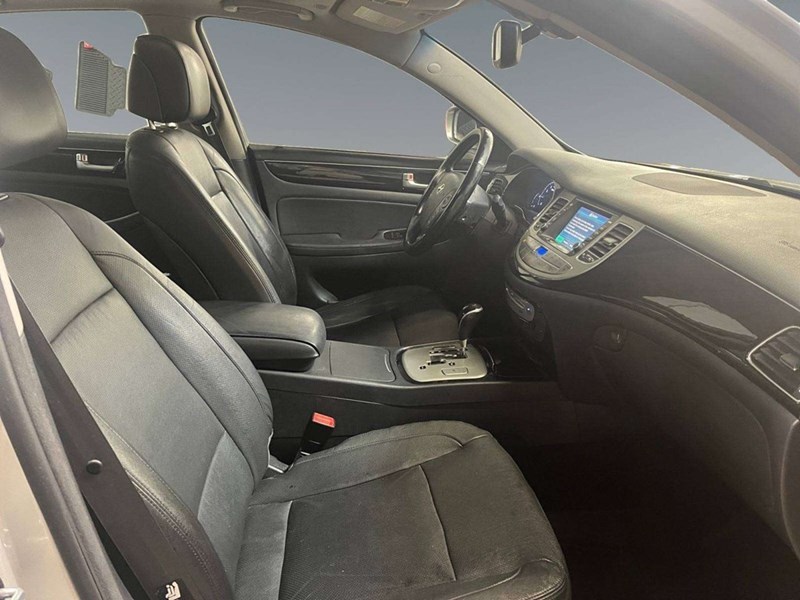 2012 Hyundai Genesis 3.8 Premium