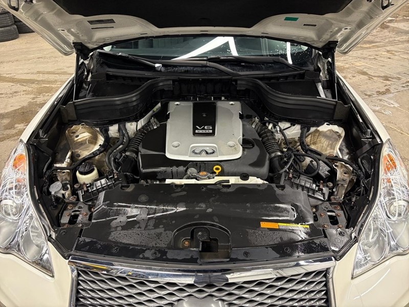 2017 INFINITI QX50 Base