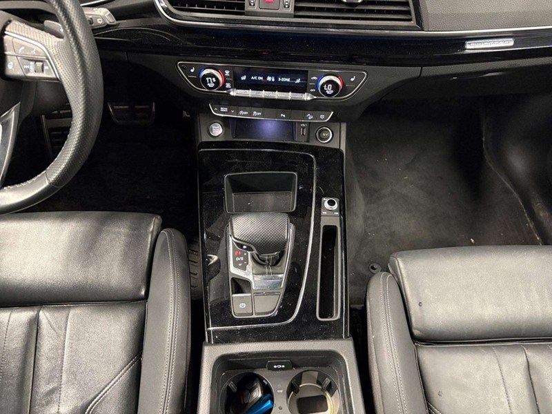 2022 Audi Q5 45 Technik