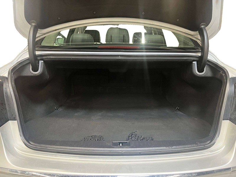 2012 Hyundai Genesis 3.8 Premium