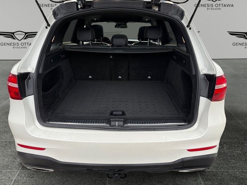 2017 Mercedes-Benz GLC 300 Base