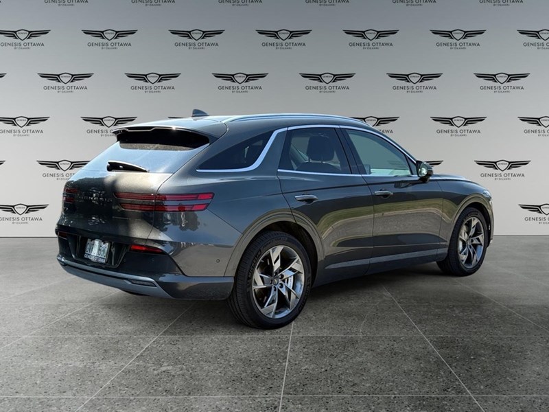 2025 Genesis Electrified GV70 Prestige
