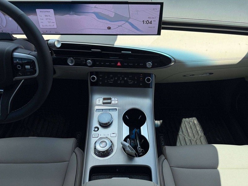 2026 Genesis GV70 2.5T Advanced Technology Package