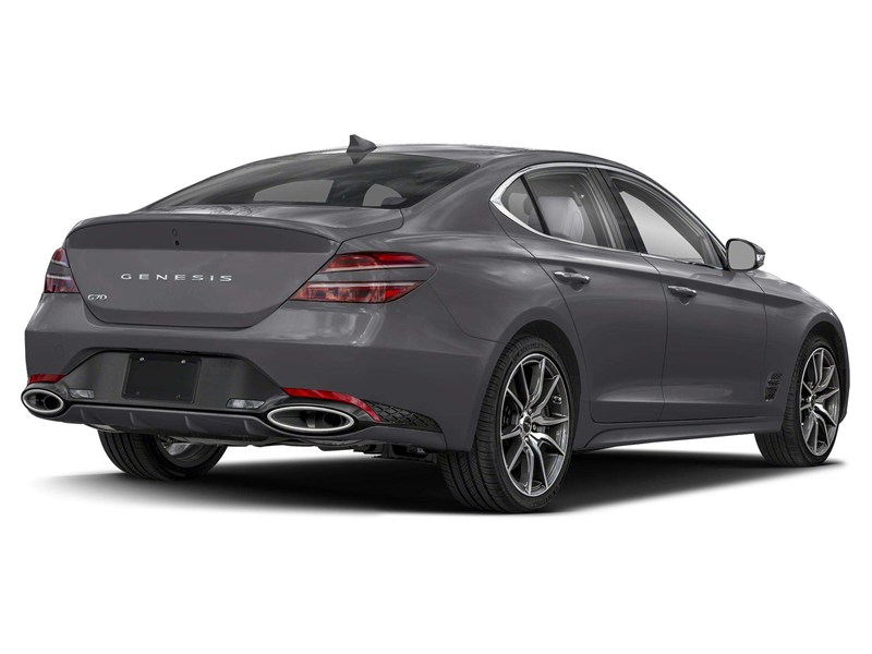 2024 Genesis G70 2.5T Prestige