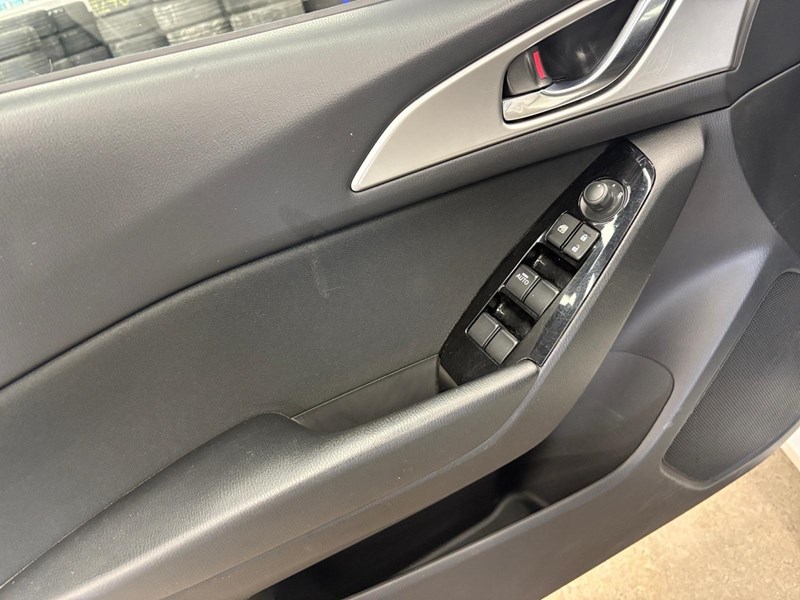 2017 Mazda Mazda3 GX (A6)