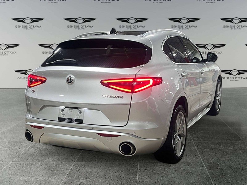 2021 Alfa Romeo Stelvio Ti