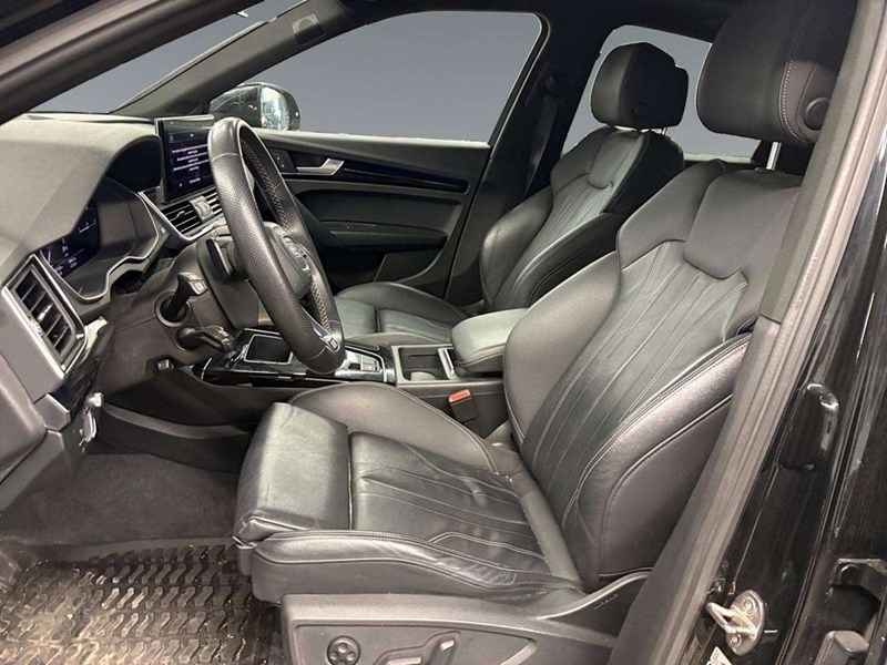 2022 Audi Q5 45 Technik