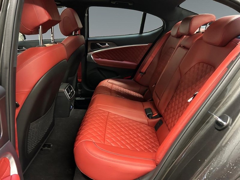 2026 Genesis G70 3.3T Sport