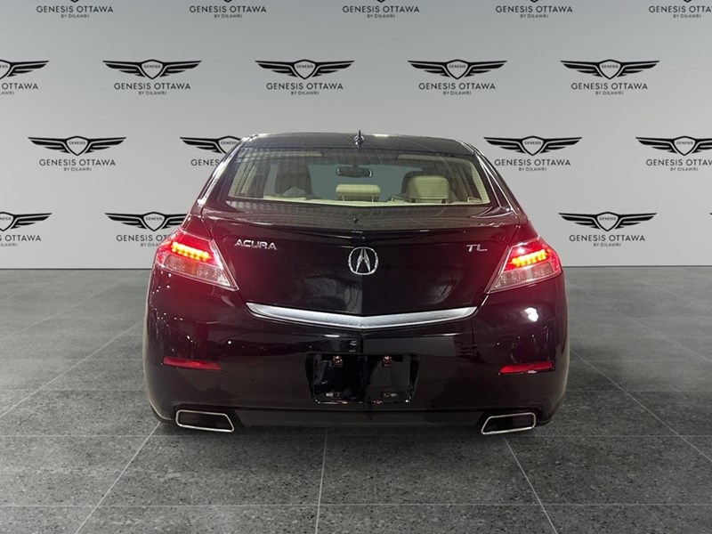 2012 Acura TL Base w/Technology Package (A6)