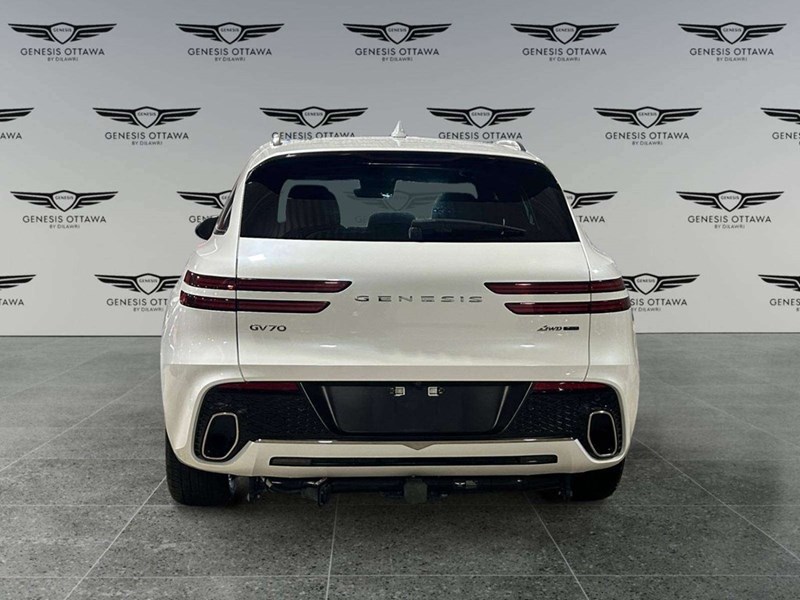 2023 Genesis GV70 2.5T Advanced Plus