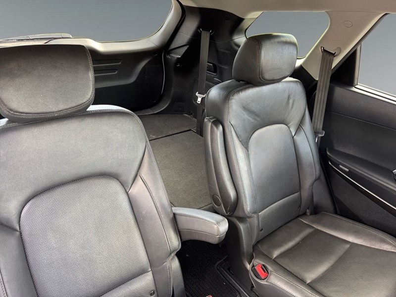 2017 Hyundai Santa Fe XL Luxury w/6 Passenger (A6)