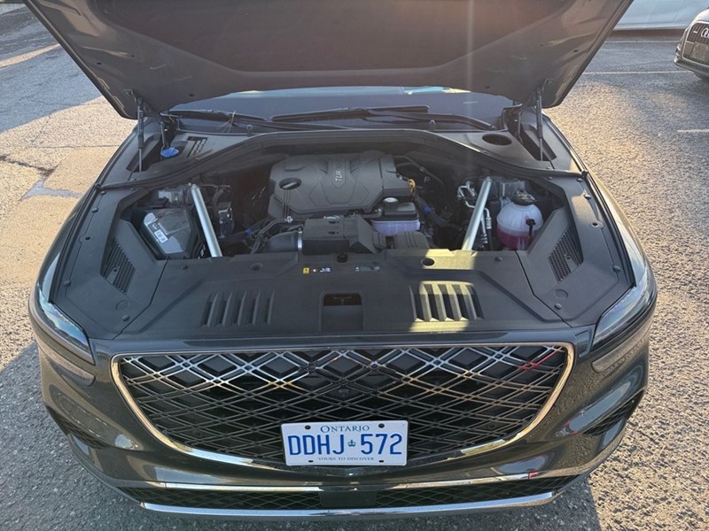 2026 Genesis GV70 2.5T Prestige