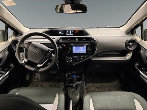 2018 Toyota Prius c Base