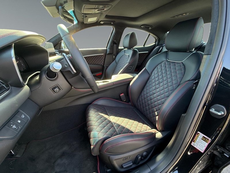 2026 Genesis G70 3.3T Sport