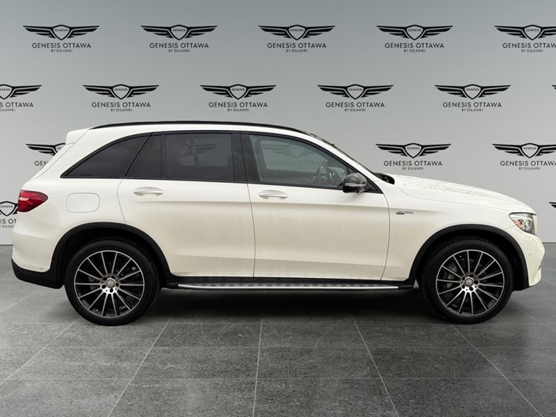 2017 Mercedes-Benz GLC 300 Base
