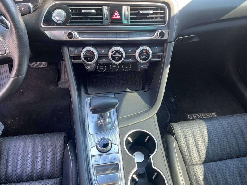 2023 Genesis G70 2.0T Advanced