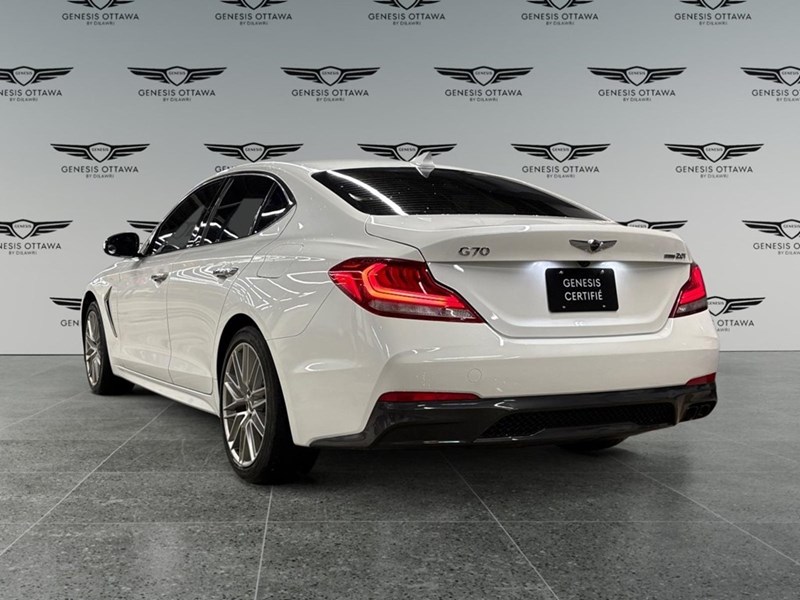 2021 Genesis G70 2.0T Sport