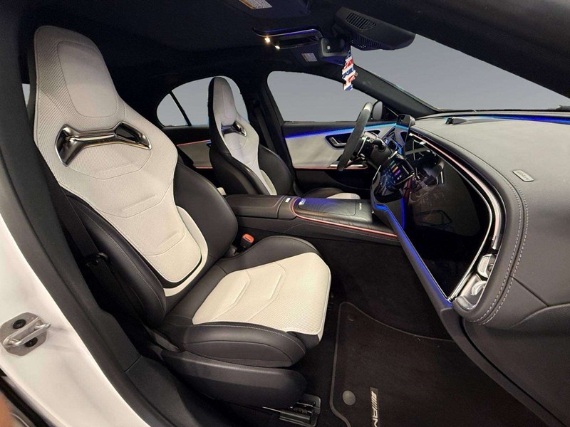 2025 Mercedes-Benz AMG E 53 E Base