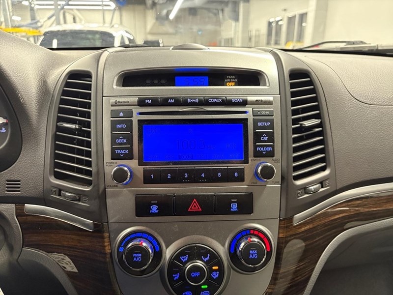 2010 Hyundai Santa Fe GL 2.4 (M6)