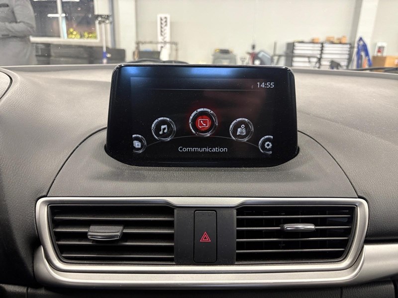 2017 Mazda Mazda3 GX (A6)