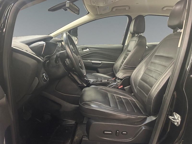 2017 Ford C-Max Energi Titanium