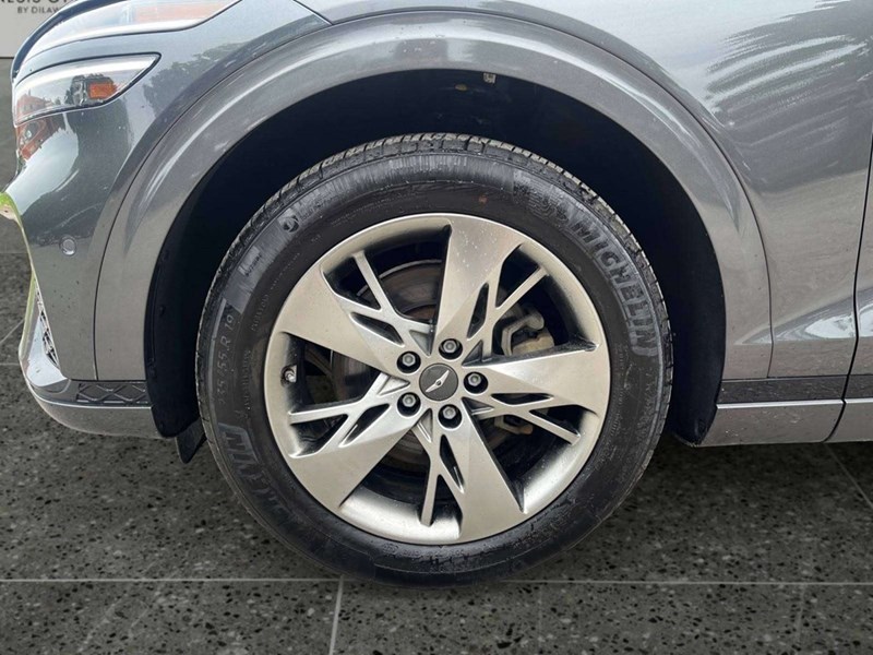 2022 Genesis GV70 2.5T Prestige