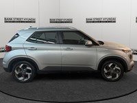 2021 Hyundai Venue Trend IVT