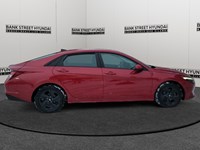 2022 Hyundai Elantra Preferred IVT w/Sun & Tech Package