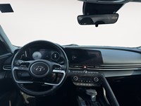 2023 Hyundai Elantra Luxury IVT