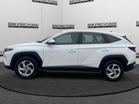 2022 Hyundai Tucson Essential AWD