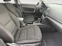 2020 Hyundai Elantra Preferred w/Sun & Safety Package IVT