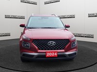 2024 Hyundai Venue Ultimate IVT w/Black Interior