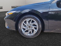 2024 Hyundai Elantra Preferred IVT