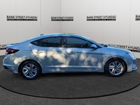 2020 Hyundai Elantra Preferred w/Sun & Safety Package IVT