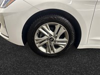 2020 Hyundai Elantra Preferred w/Sun & Safety Package IVT
