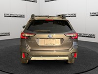 2022 Subaru Outback Limited CVT