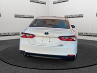 2023 Toyota Camry Hybrid Hybrid LE Auto