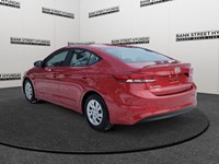 2017 Hyundai Elantra 4dr Sdn Auto LE