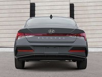 2026 Hyundai Elantra Luxury IVT