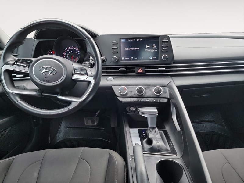 2021 Hyundai Elantra Preferred IVT