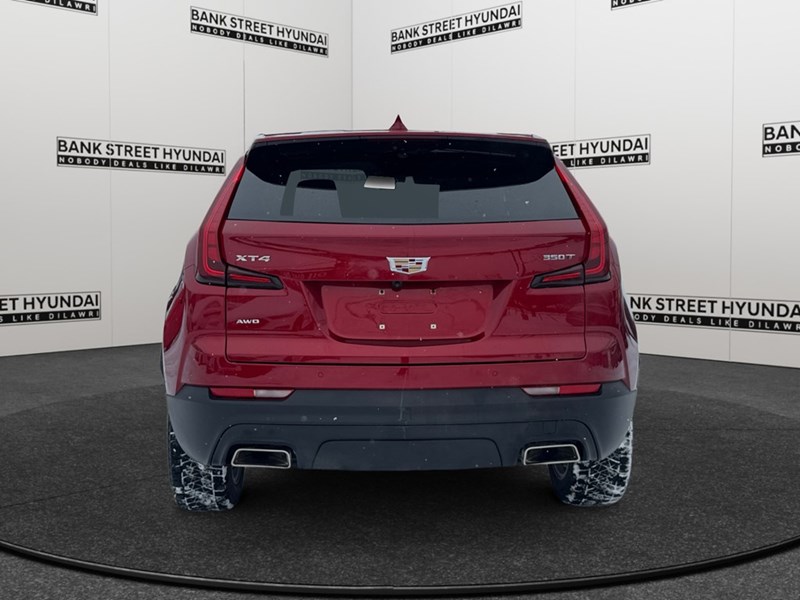 2023 Cadillac XT4 AWD 4dr Luxury