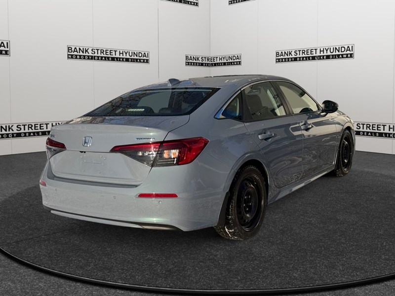 2022 Honda Civic Touring CVT