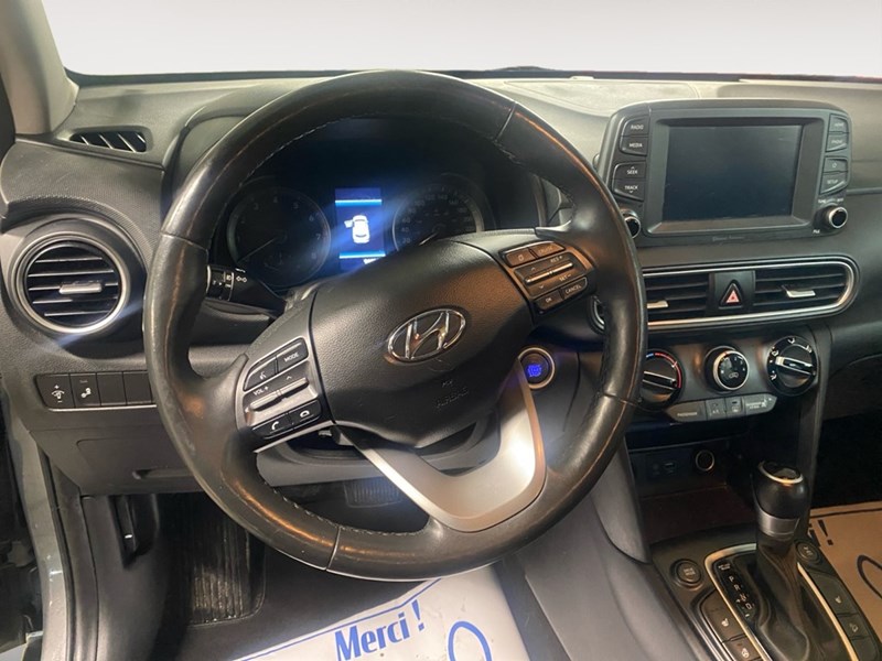 2021 Hyundai Kona 1.6T Trend AWD w/Two-Tone Roof